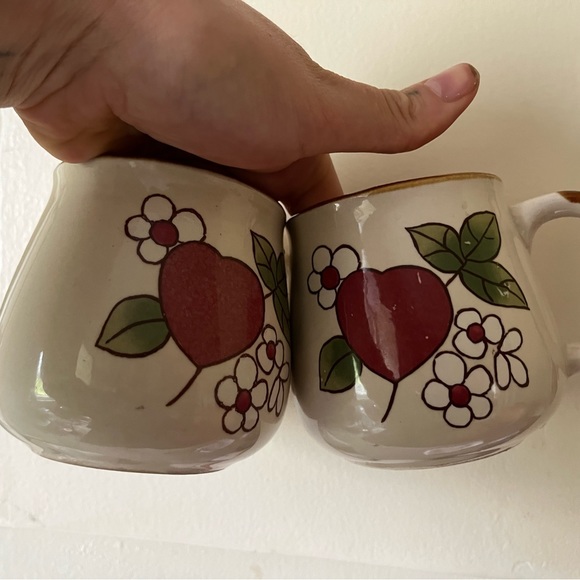 COPY - Vintage ceramic mugs (set of 2) - Picture 5 of 5